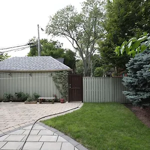 Phoebe Wang , Toronto Canada