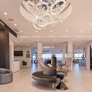 Hotel Executive Residency By Western View North, Calgary